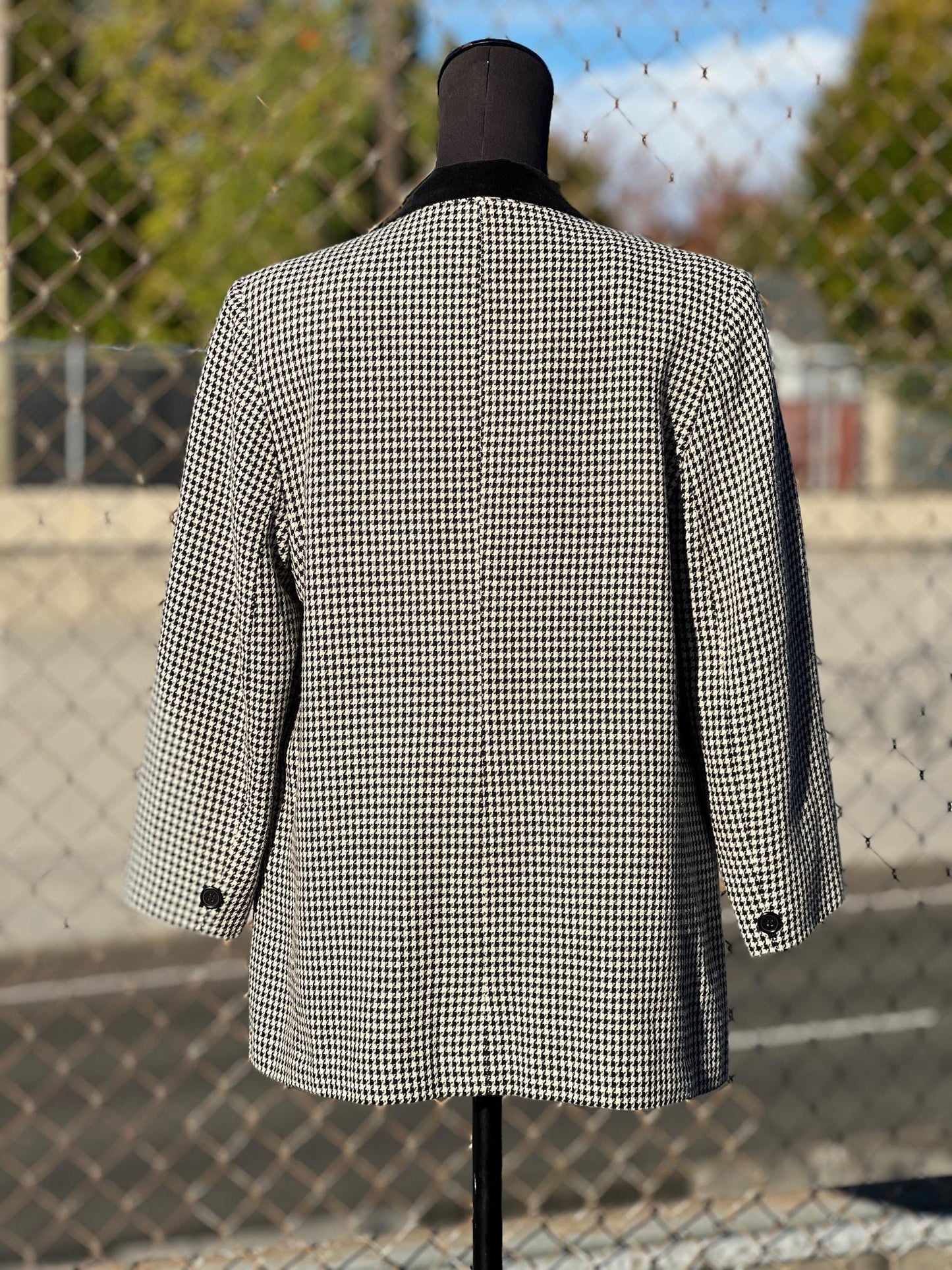 Vintage 1980s Houndstooth Blazer with Velvet Collar