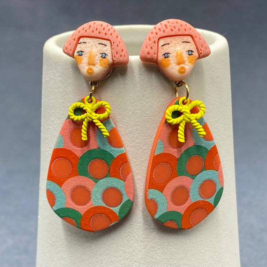 Abstract Resin Cutie Face Earrings - Kiss Me